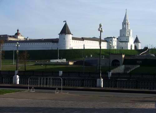 Kazan Kremlin photos - towers view photo